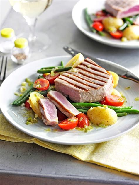 grilled-tuna-recipe-with-potato-and-bean-salad image
