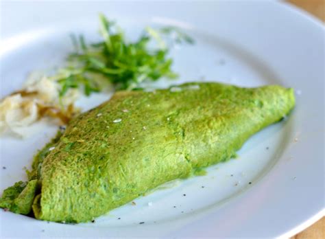 green-omelette-eat-well-enjoy-life image