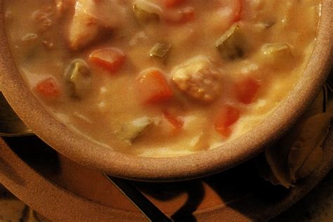 old-fashioned-chicken-and-rice-soup-canadian image