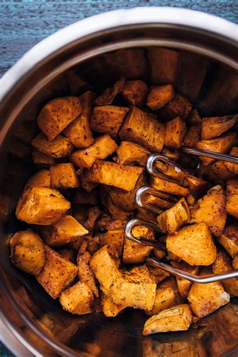 spicy-mashed-sweet-potatoes-well-and-full image