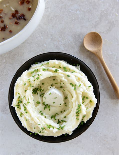 garlic-goat-cheese-mashed-potatoes-how-sweet-eats image