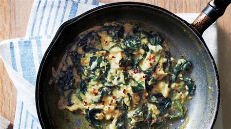 scrambled-eggs-with-spinach-parmesan-recipe-bon image