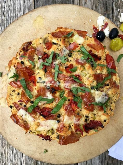 mediterranean-olive-bread-good-dinner-mom image