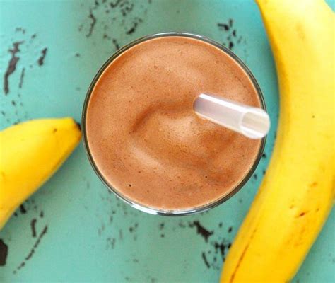 17-amazing-chocolate-protein-powder-shake image