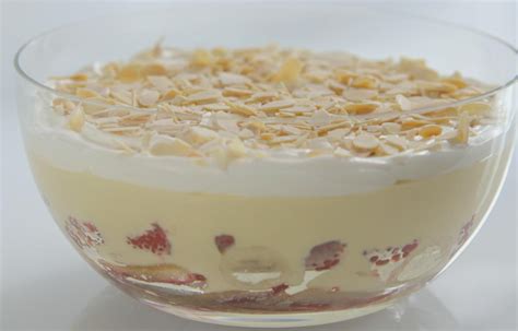 traditional-english-trifle-recipes-delia-online image