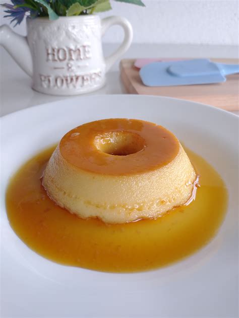 white-chocolate-flan-recipe-fast-and-easy image
