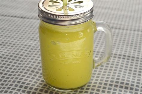 pineapple-and-ginger-juice-the-energizing-drink image