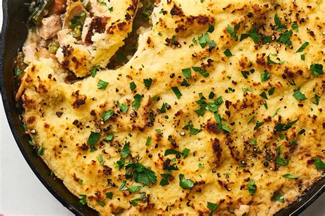 thanksgiving-shepherds-pie-the-best-way-to-eat-all image