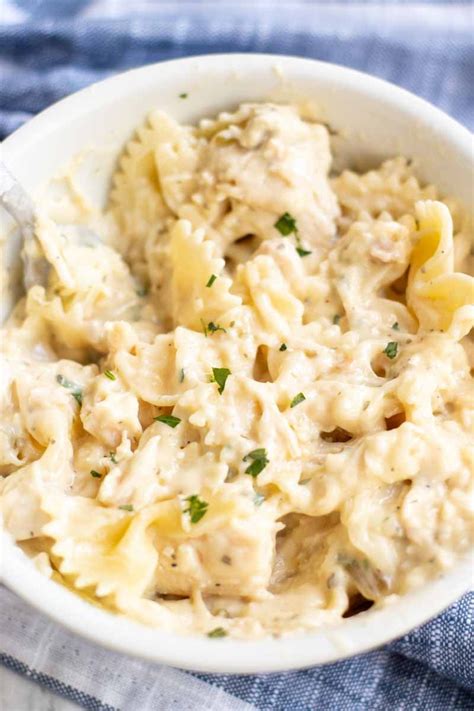 creamy-ranch-slow-cooker-chicken-persnickety-plates image