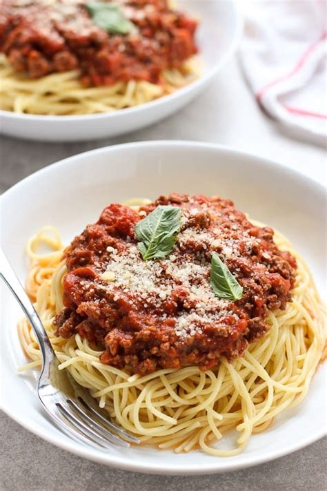 the-best-spaghetti-and-meat-sauce-with-red-wine image