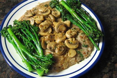 veal-with-lemon-and-mushrooms image