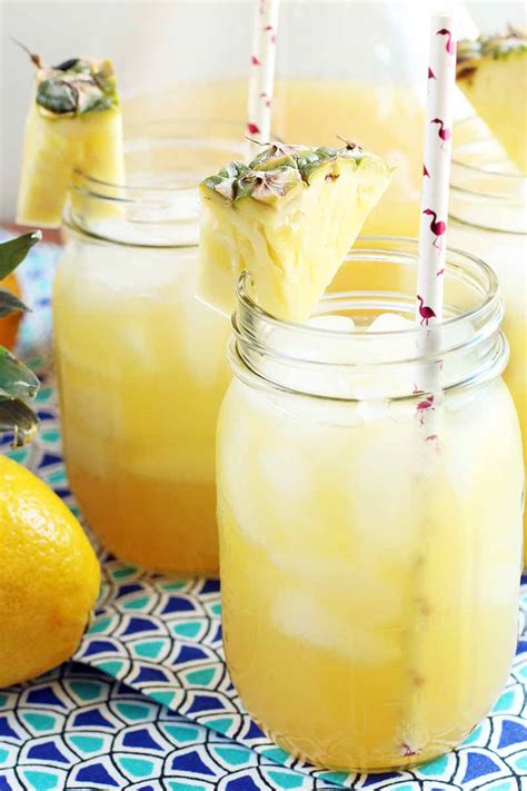 the-best-tropical-lemonade-recipe-will-transport-you-to image
