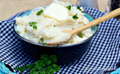 cauliflower-mashed-potatoes-mock-the-foodie-affair image