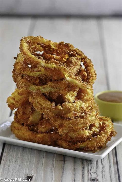 red-robin-towering-onion-rings-copykat image