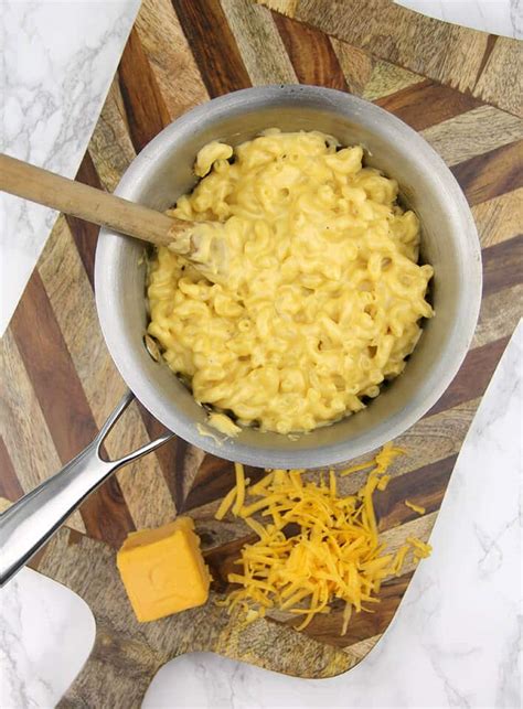 stovetop-mac-and-cheese-one-pot-in-20-minutes image