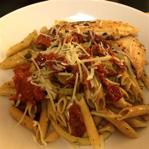 chicken-pesto-penne-with-sun-dried-tomatoes-the image