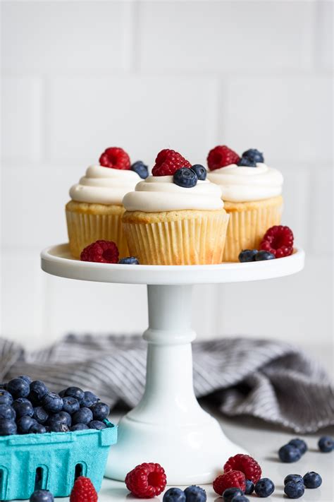 lemon-buttermilk-cupcakes-fork-knife-swoon image
