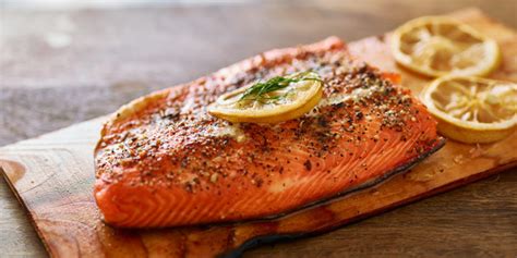 cedar-plank-salmon-recipe-with-maple-glaze-bodi image