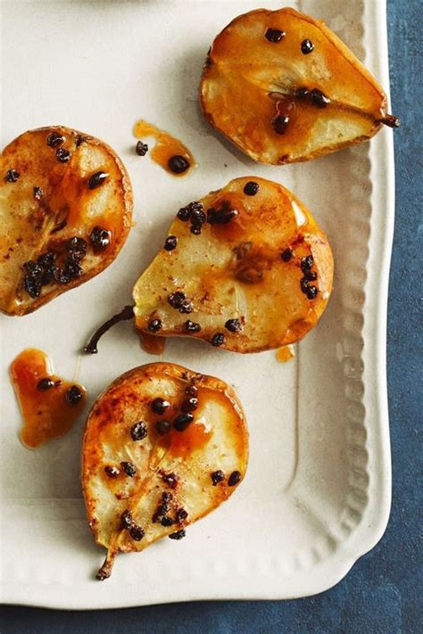 baked-pear-with-cinnamon-and-currants-good image
