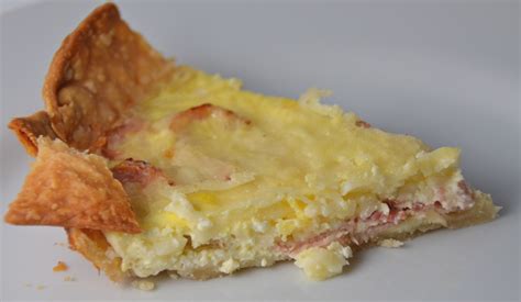 julia-childs-swiss-cheese-and-bacon-quiche-i-sing-in image