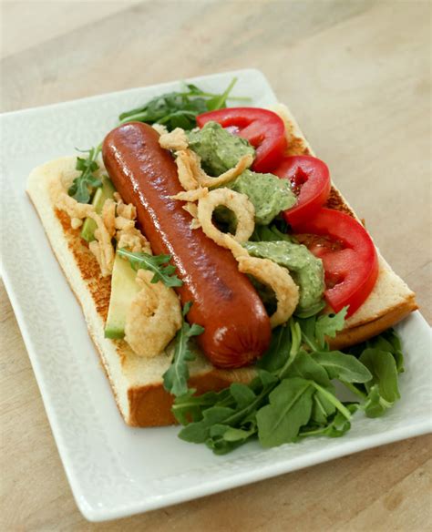 sooo-cali-hot-dogs-recipe-dog-haus-dogs-hilah image