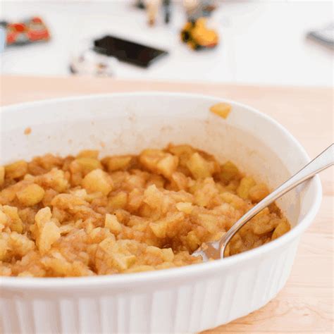 how-to-make-easy-microwave-applesauce-in-just-minutes image