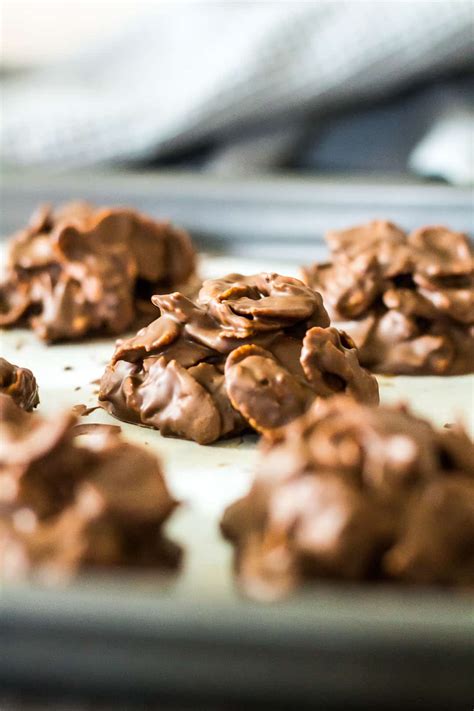 chocolate-peanut-butter-cornflake-cookies-marshas image