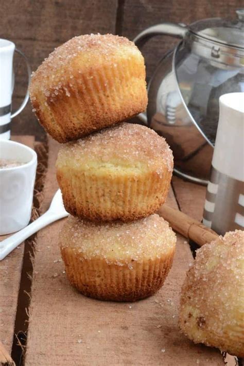 french-breakfast-muffins-recipe-whiskaffair image
