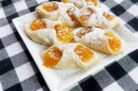 polish-kolaczki-apricot-cookies-mooshu-jenne image