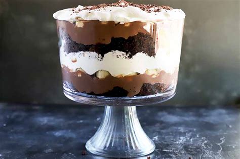 chocolate-trifle-with-bananas-and-whipped-cream image