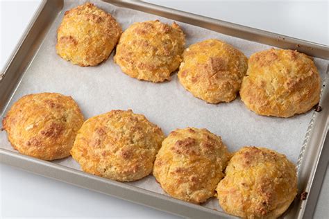 low-carb-cheddar-biscuits-gluten-free image