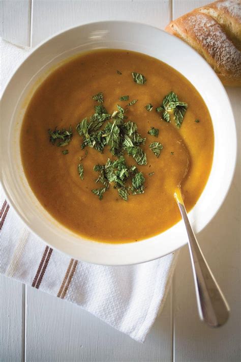slow-cooker-spicy-carrot-and-pumpkin-soup-healthy image