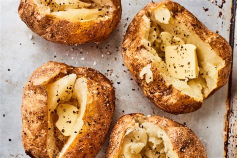 20-ways-to-turn-a-baked-potato-into-dinner image
