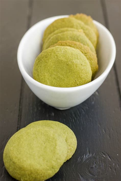 matcha-green-tea-shortbread-cookies-the-cookie image