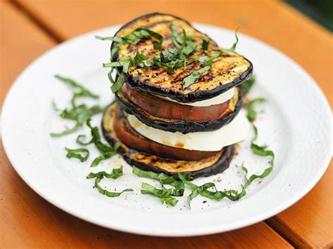26-grilled-snacks-appetizers-and-side-dishes-for-your image