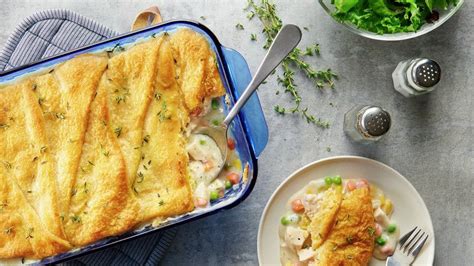 chicken-pot-pie-crescent-bake-recipe-pillsburycom image