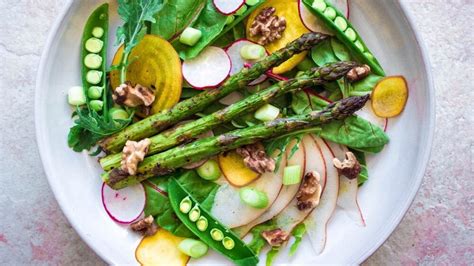 vegan-spring-salad-with-asparagus-and-sugar-snap-peas image