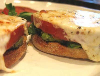 avocado-tomato-melt-sandwich-recipe-whats image