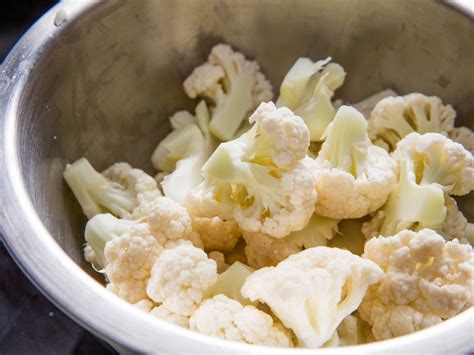smooth-and-silky-cauliflower-pure-recipe-serious-eats image