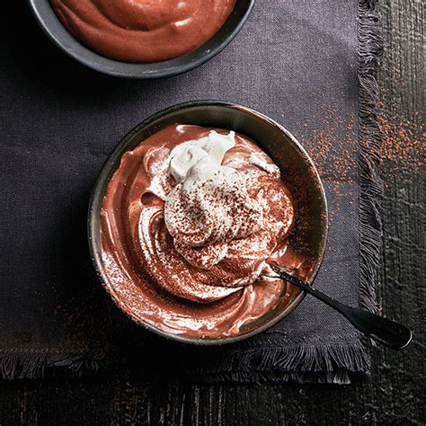 homemade-chocolate-pudding-recipe-chatelaine image