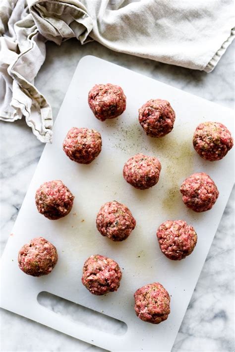 how-to-make-the-best-meatballs-foodiecrushcom image