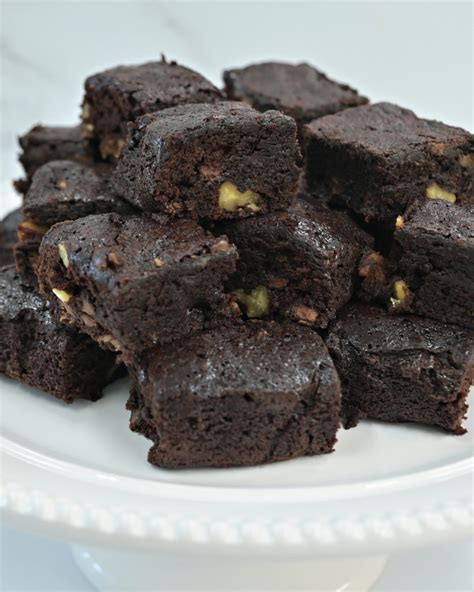 moist-cake-brownies-recipe-how-to-make-cake-like image