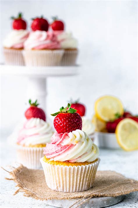 strawberry-lemonade-cupcakes-pies-and-tacos image