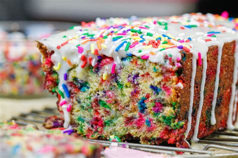 funfetti-banana-bread-packed-with-sprinkles-and-flavor image