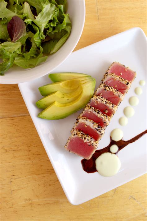cal-asian-seared-tuna-sandwiches image