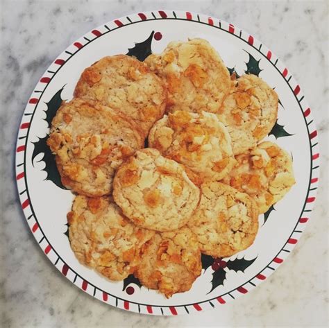 these-grandma-approved-cornflake-cookies-are image