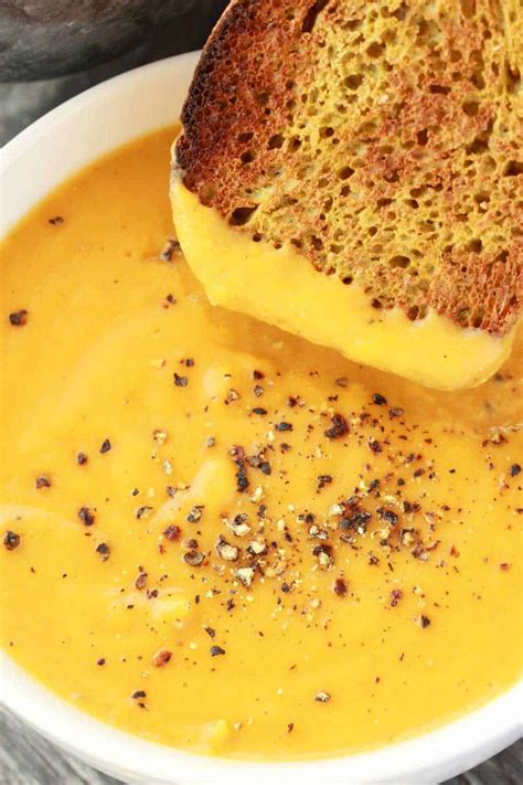 vegan-lentil-soup-middle-eastern-style-loving-it image