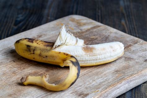martha-stewart-banana-bread-recipe-is-a-winner image