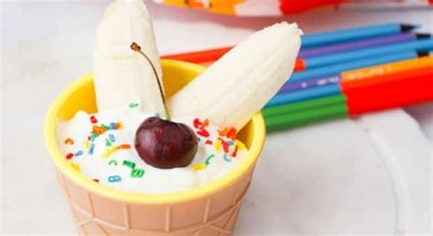 super-cute-breakfast-banana-split-sundae-food-cbc image
