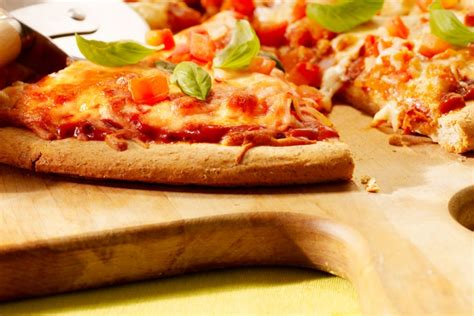 bruschetta-pizza-canadian-goodness image